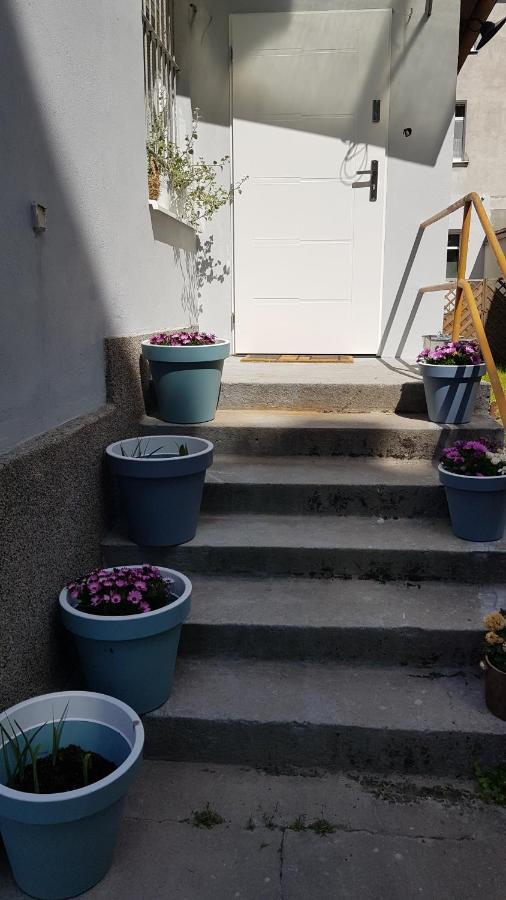 Studiospanie Art Studio I Small 소포트 외부 사진